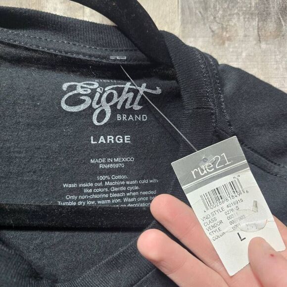 5/$25 Eighty Eight Black Skull Tupac Inspired Tee NWT - Picture 4 of 4